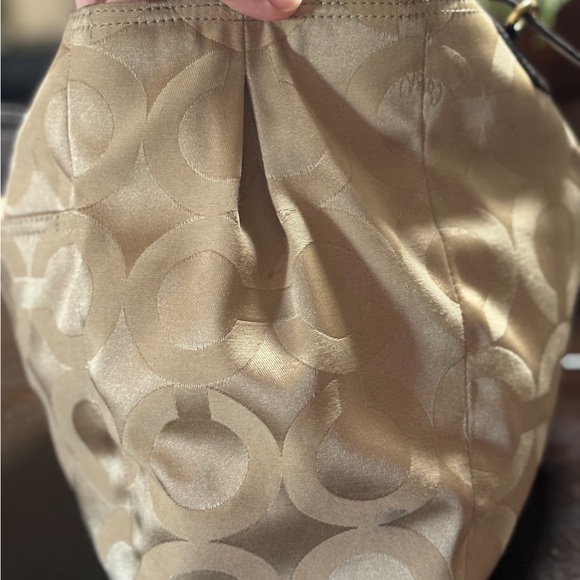 Authentic Coach purse - Picture 3 of 8